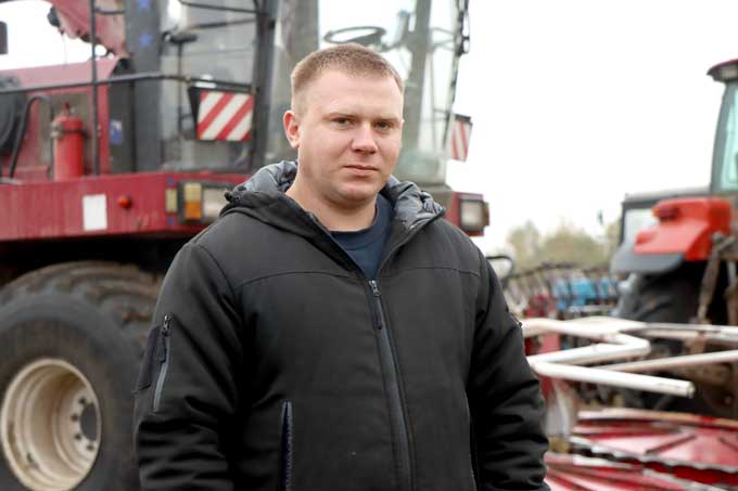 Дмитрий Бритиков — лучший молодой комбайнер района