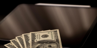 В Беларуси упростили правила обмена валюты