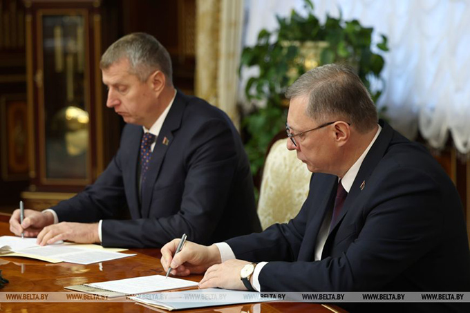 Президент собрал совещание по вопросам глобальной международной обстановки