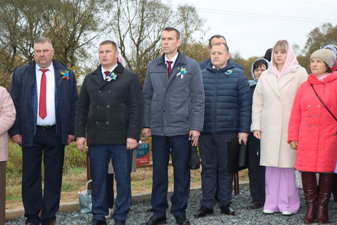 В агрогородке Мазолово освятили источник