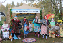 Районные «Дожинки» собрали тружеников села в Мазолово Районные «Дожинки» собрали тружеников села в Мазолово.