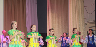 В РЦКиНТ прошёл творческий отчёт коллективов