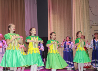 В РЦКиНТ прошёл творческий отчёт коллективов