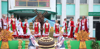 «Дожинки-2025»: район благодарит своих героев труда.