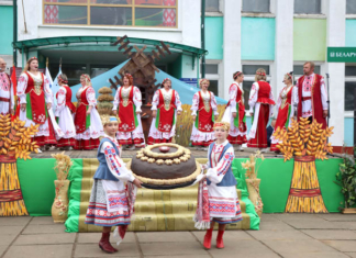 «Дожинки-2025»: район благодарит своих героев труда.