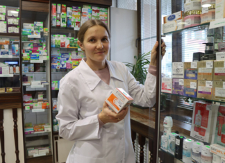 Как Марина Алейникова сочетает работу и обязанности мамы