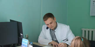 Доволен ли первым местом работы молодой врач