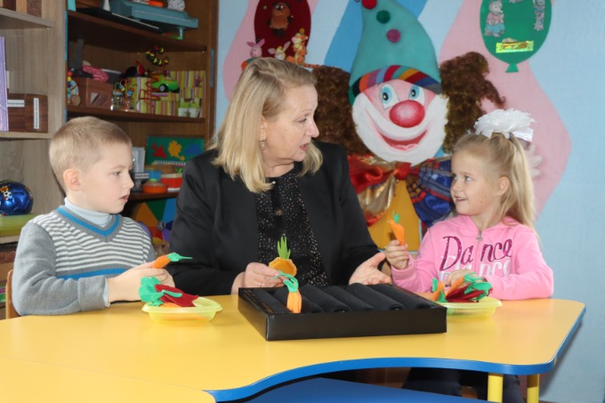  Какие качества считает главными в работе педагога Анна Ермакова