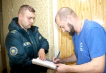 Спасатели провели профилактический рейд в общежитии.