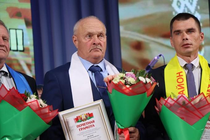 В Кричеве чествуют героев жатвы