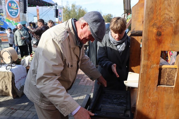 На мстиславском подворье в Кричеве многолюдно. Узнали почему