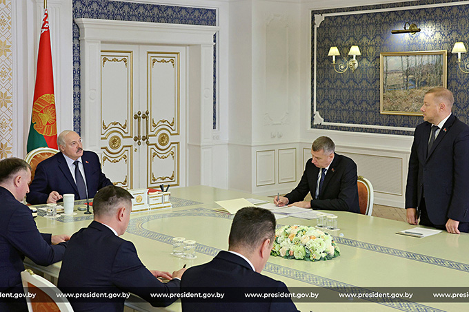 Президент рассмотрел кадровые вопросы