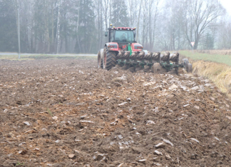 Посмотрите, какие работы ведутся на полях района