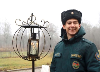 На территории Пустынского монастыря открыли арт-объект.