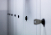 Вещи в камере хранения: кто несёт ответственность