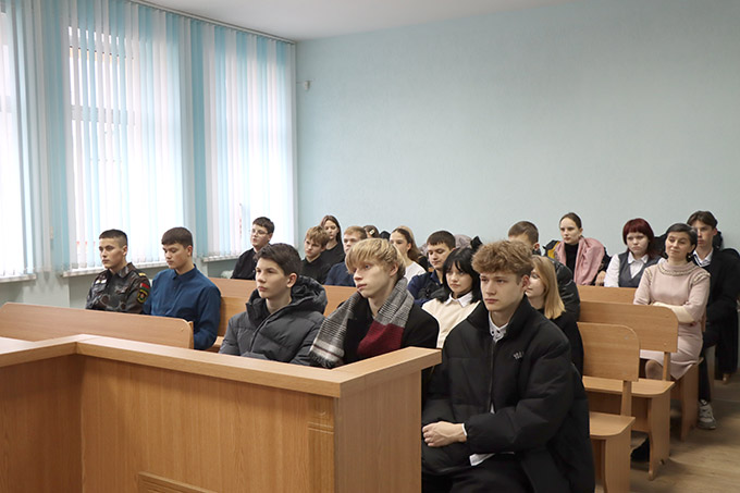 Как прошёл День открытых дверей в суде