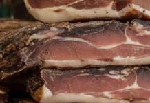 Сало мести: 2000 тонн украдены в Могилёвской области.