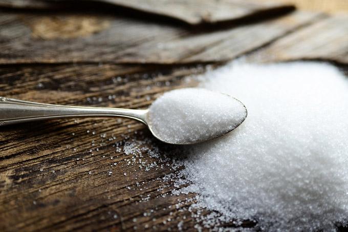 sugar-6935243_1280 Сахарная вода. Полезные и вредные свойства для растений