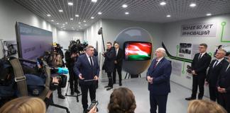 Неделя Президента: Год белорусской женщины, поездка в будущее и главная елка
