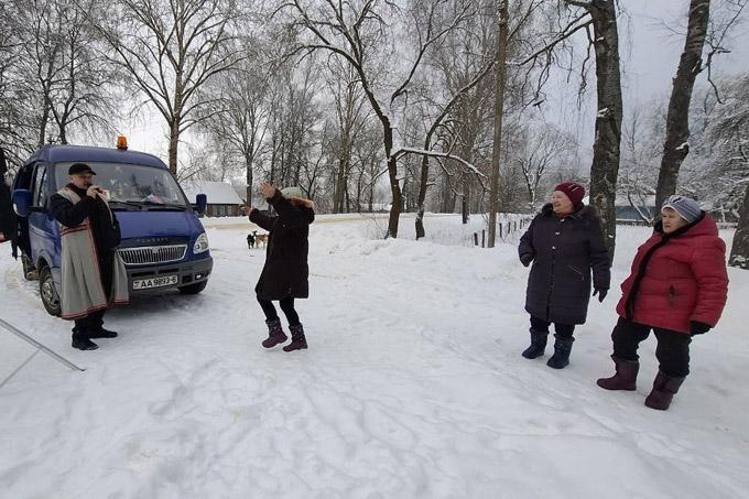 Посмотрите, как прошли крещенские посиделки в д. Красное