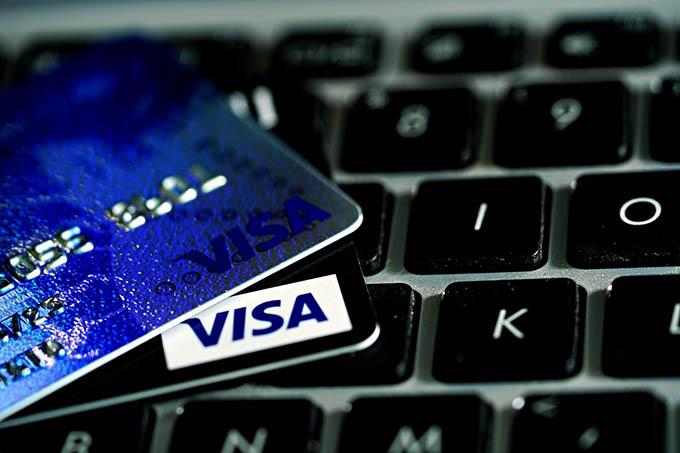 visa-6947134_1280 «Беларусбанк» предупредил о временной недоступности части услуг