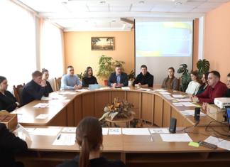 В Мстиславле прошла встреча молодых специалистов с Юрием Блахиным