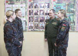Воспитываем молодёжь на примерах мужества и героизма старшего поколения