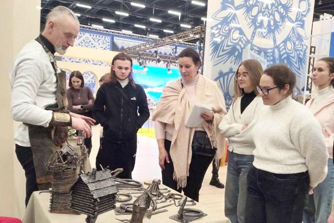 Мстиславский мастер — на республиканской выставке «Моя Беларусь»