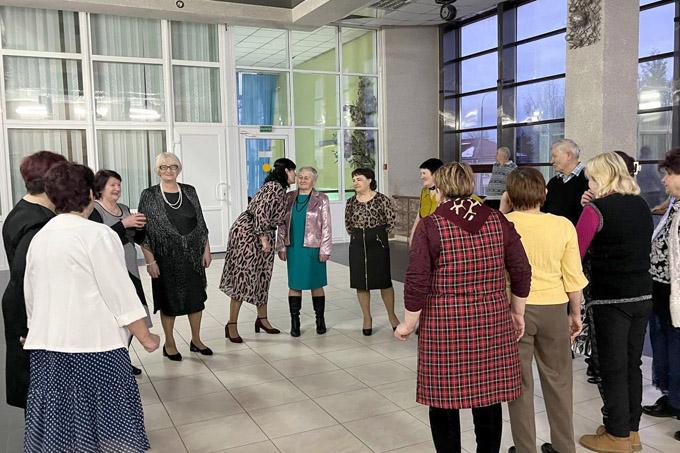 Золотой возраст зажигает. Какой вечер прошёл в РЦКиНТ