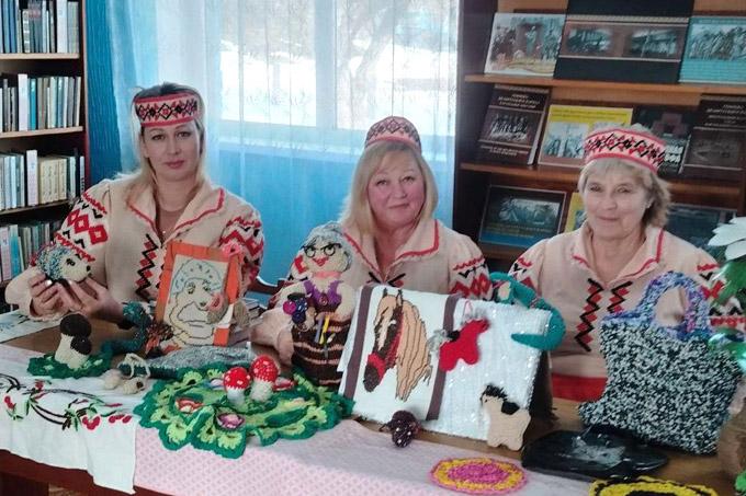 Выставка рукоделия в д. Лютня. Чем удивляли сельчан