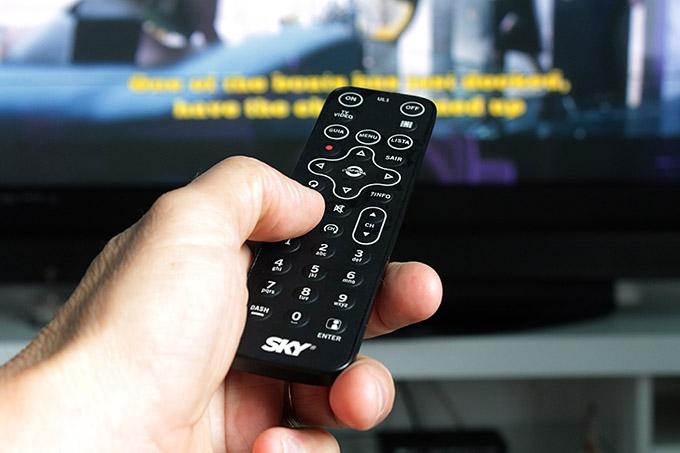 gadini-remote-control-2717777 Какой телеканал начал вещание в Беларуси