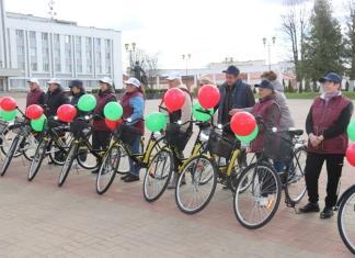Кому в Мстиславле вручили велосипеды для работы
