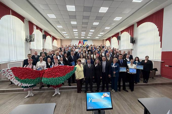 Молодёжные инициативы Мстиславского района представили на форуме в Могилёве