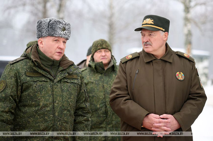 Итоги недели Президента: армия, медицина и тренировка с "зубрами"