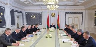 Президент собрал совещание с руководством Совета Министров для рассмотрения проектов правовых актов