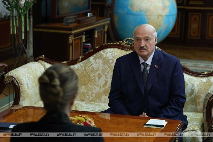 Неделя Президента: День Победы, международные встречи и награды