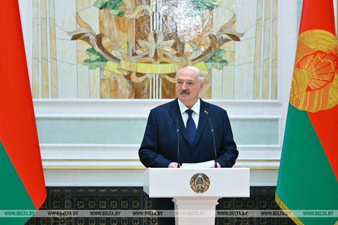 Неделя Президента: День Победы, международные встречи и награды