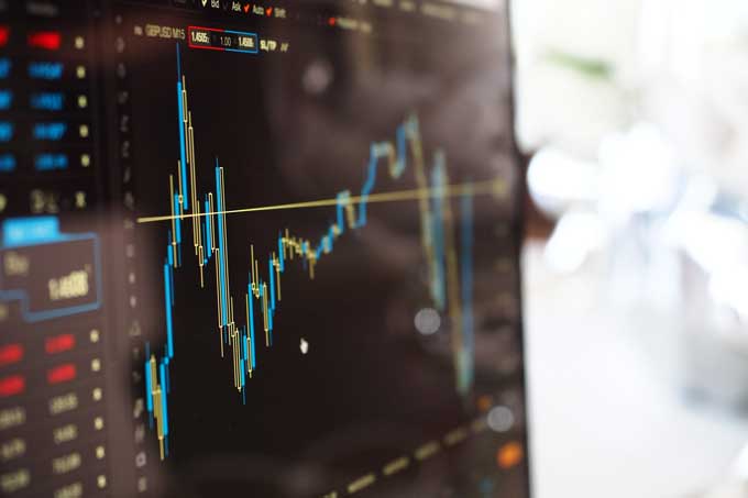 биржа 4000 долларов потерял мстиславчанин на торговой бирже.