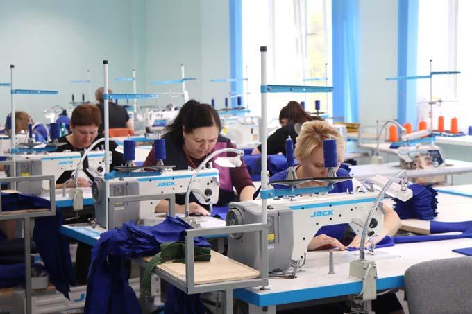 Новый кафетерий открыли на швейной фабрике в Мстиславле