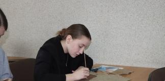 Молодые специалисты района познакомились с искусством керамики