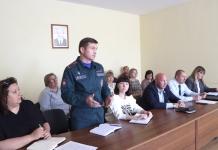 Депутаты обсудили вопросы вовлечения в хозяйственный оборот земель и профилактику бешенства
