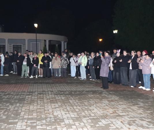 «Поём „День Победы“ вместе!»