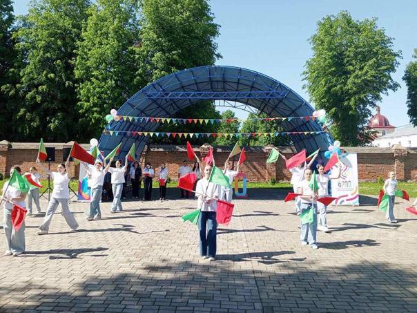 Посмотрите, как прошёл в районе День пионерской дружбы
