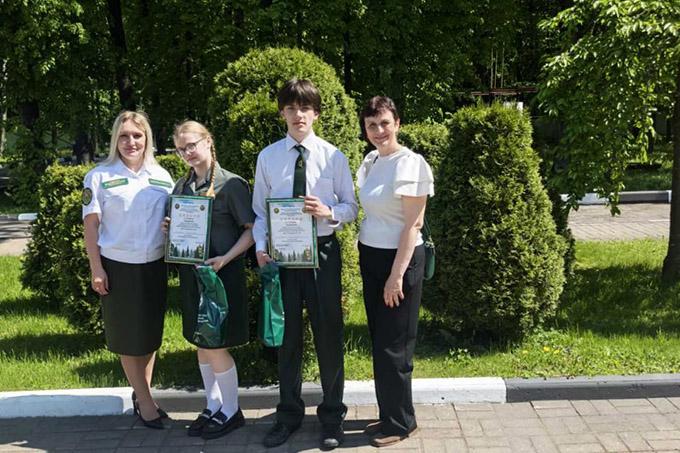 Юные экологи Мстиславщины победили на областном конкурсе «Квітней, мой лес!»