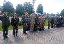 Учебно-полевые сборы: что ждёт десятиклассников Учебно-полевые сборы: что ждёт десятиклассников.