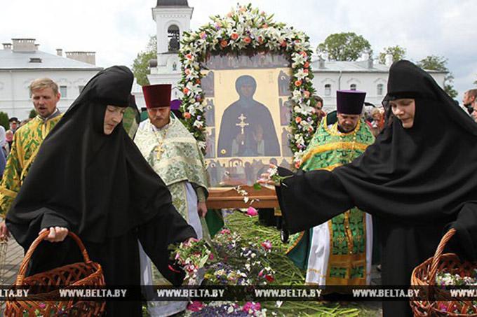865 лет Кресту Ефросинии Полоцкой: история, символ единства, особенности  