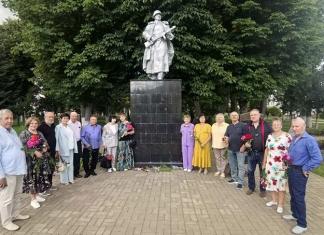 Выпускники 1976 года встретились спустя 50 лет