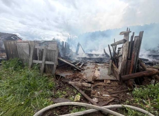 Неосторожное обращение с огнём привело к пожару в аг. Мазолово.