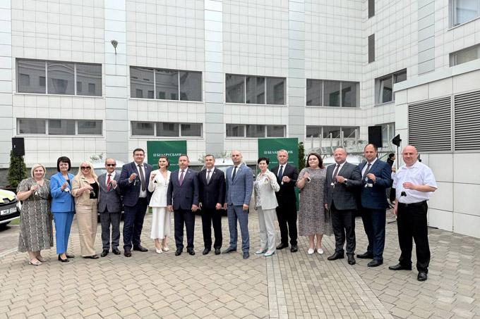 Автопарк Мстиславской ЦРБ пополнил новый автомобиль