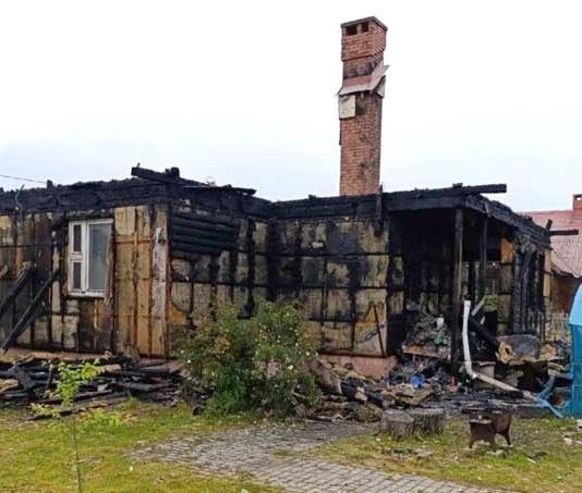Супруги погибли на пожаре, успев спасти двухлетнего внука.